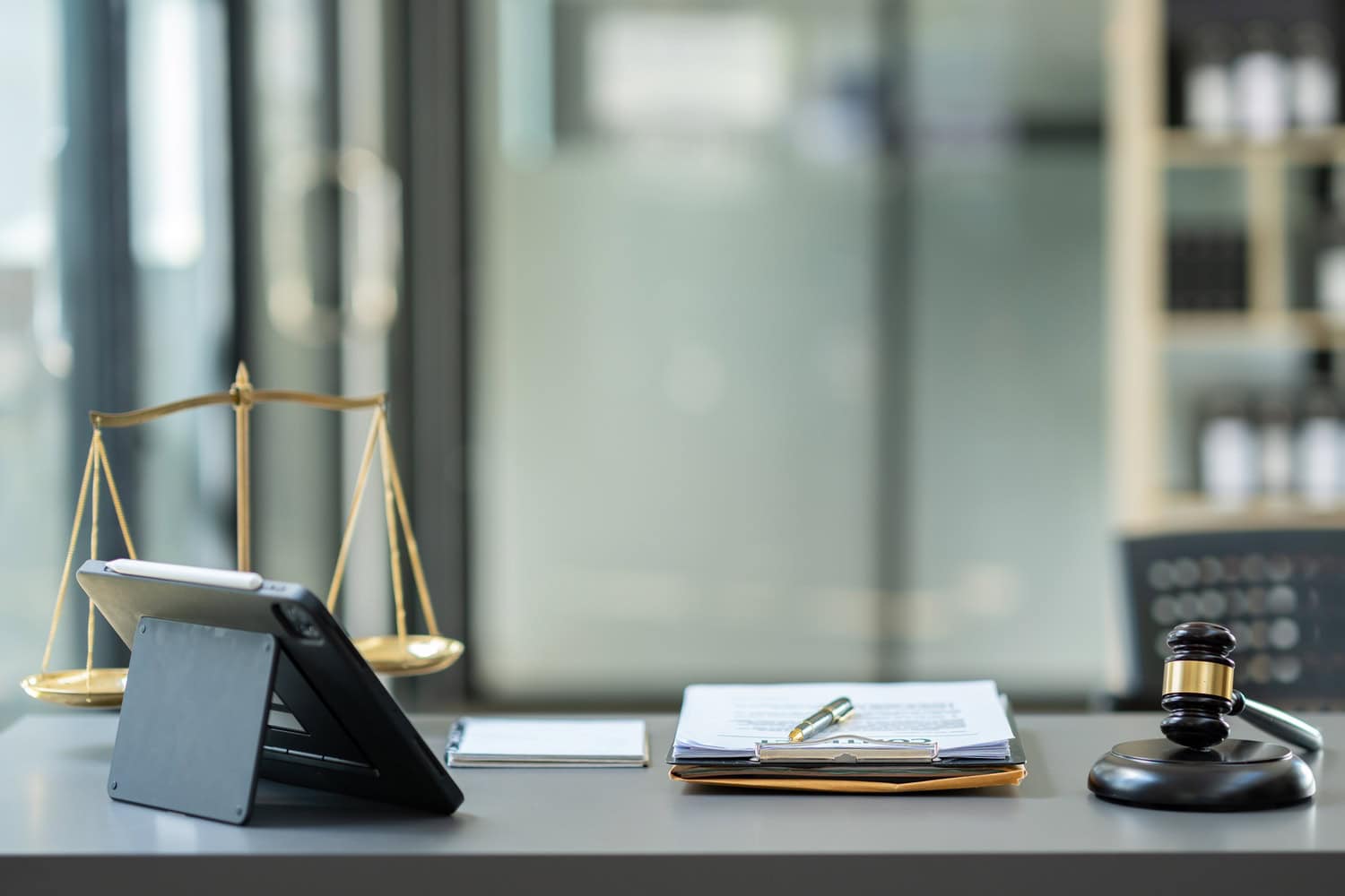 Miguel Ángel Rodríguez - Procurador de los Tribunales